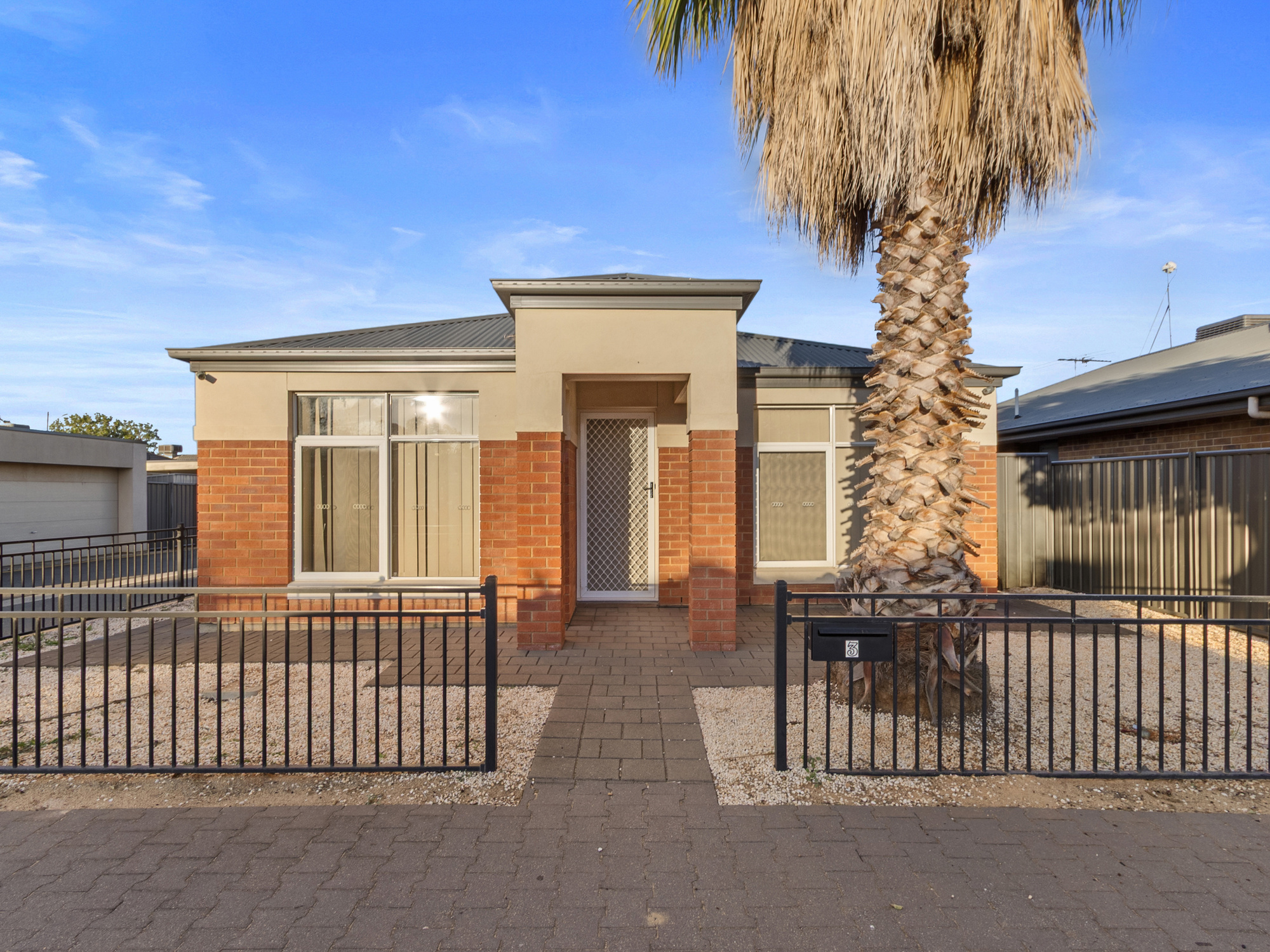 011 Open2view ID1007677 3 Semillon Crescent Andrews Farm