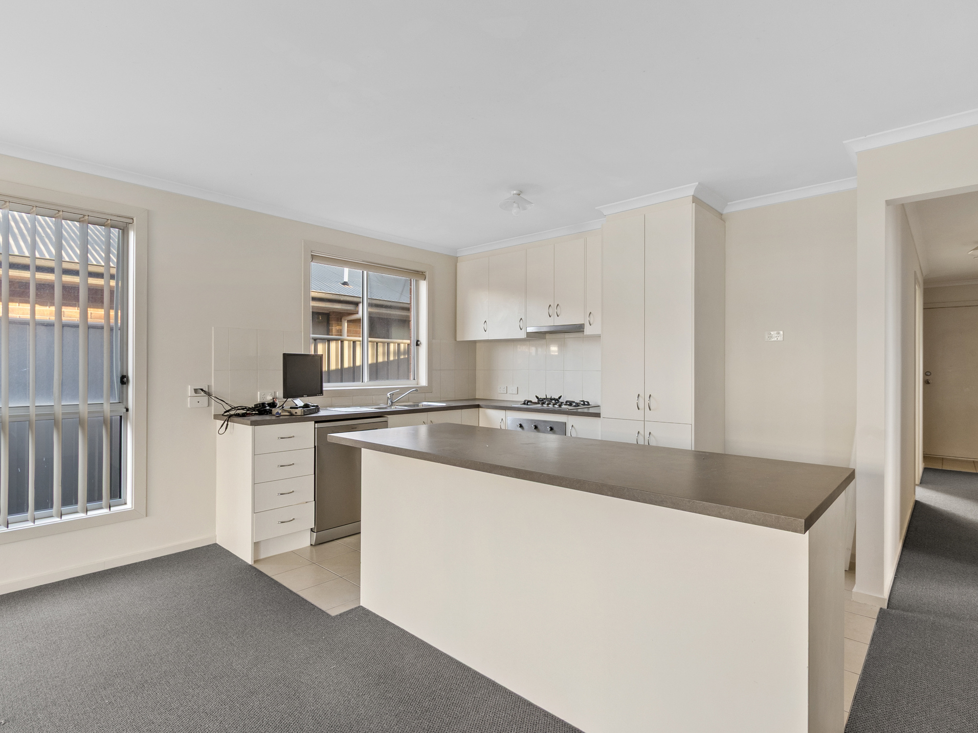 019 Open2view ID1007677 3 Semillon Crescent Andrews Farm