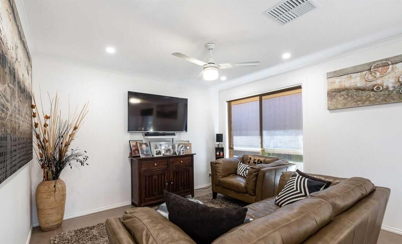 3 Lounge 1