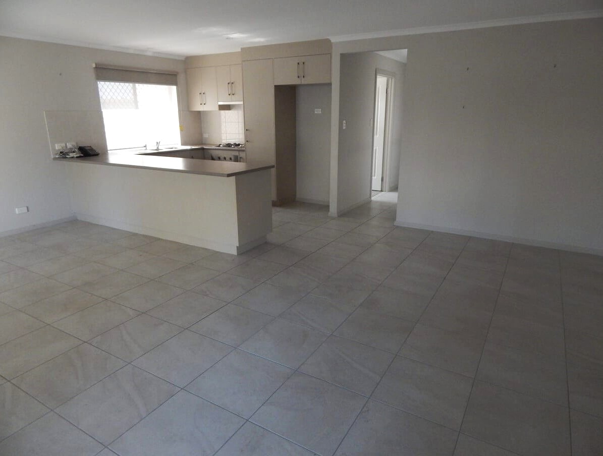 5 Kitchen