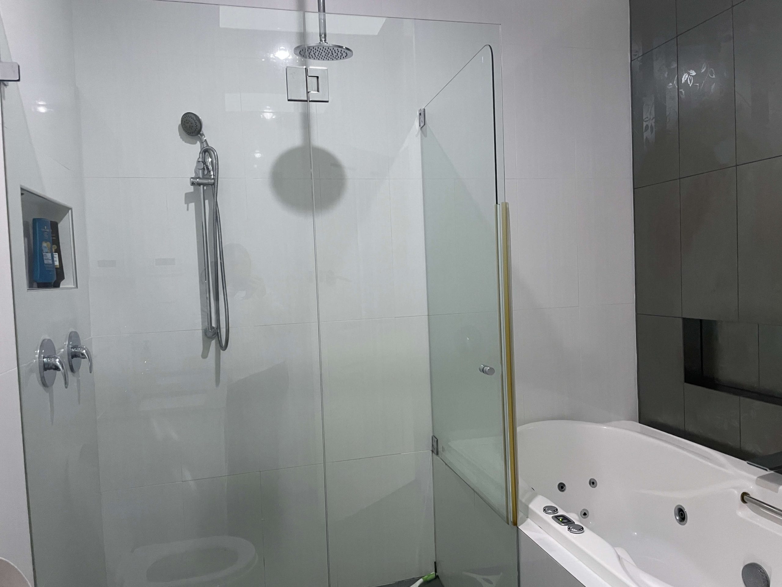 9 Bathroom scaled