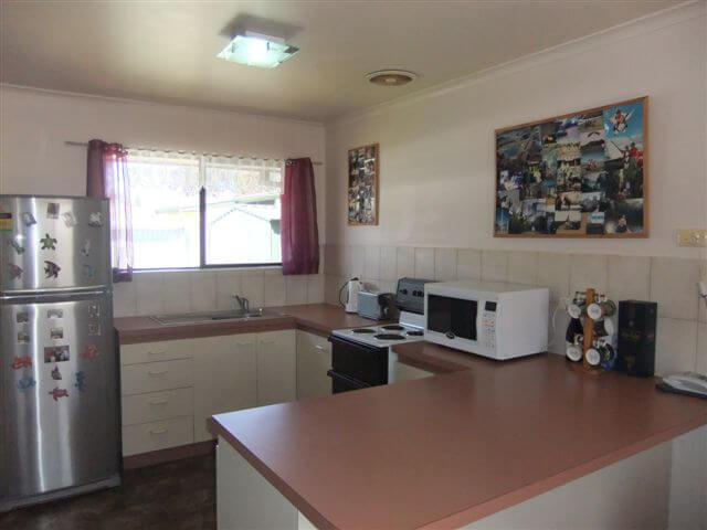 4 Kitchen