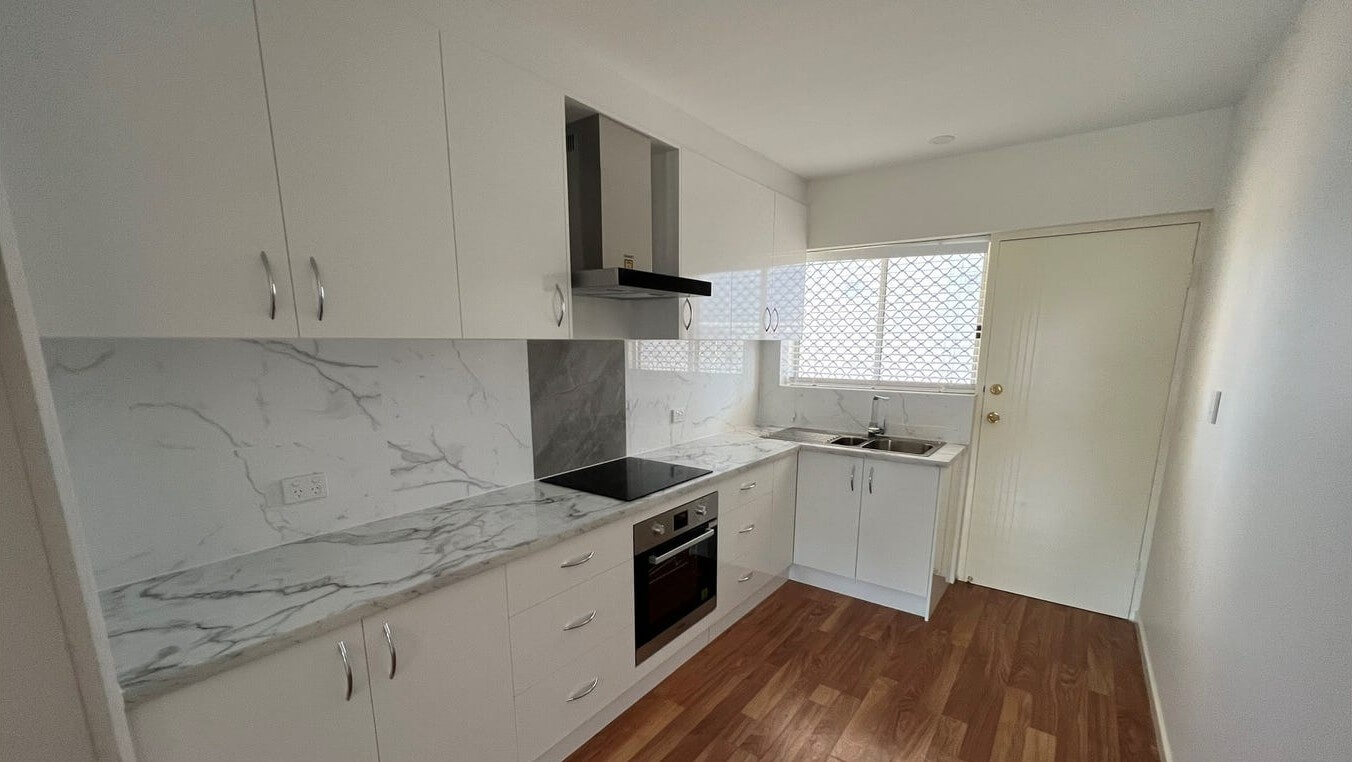 5 Kitchen 1