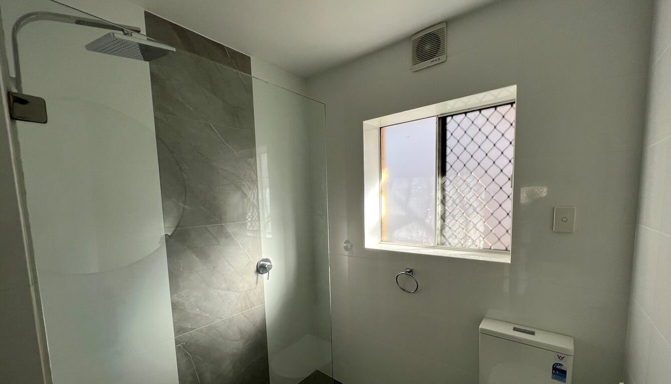 8 Bath