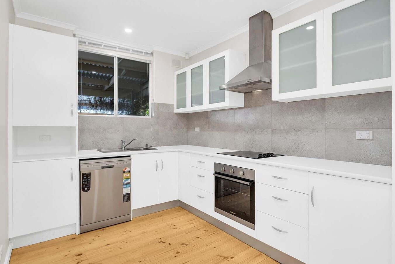 10 Kitchen