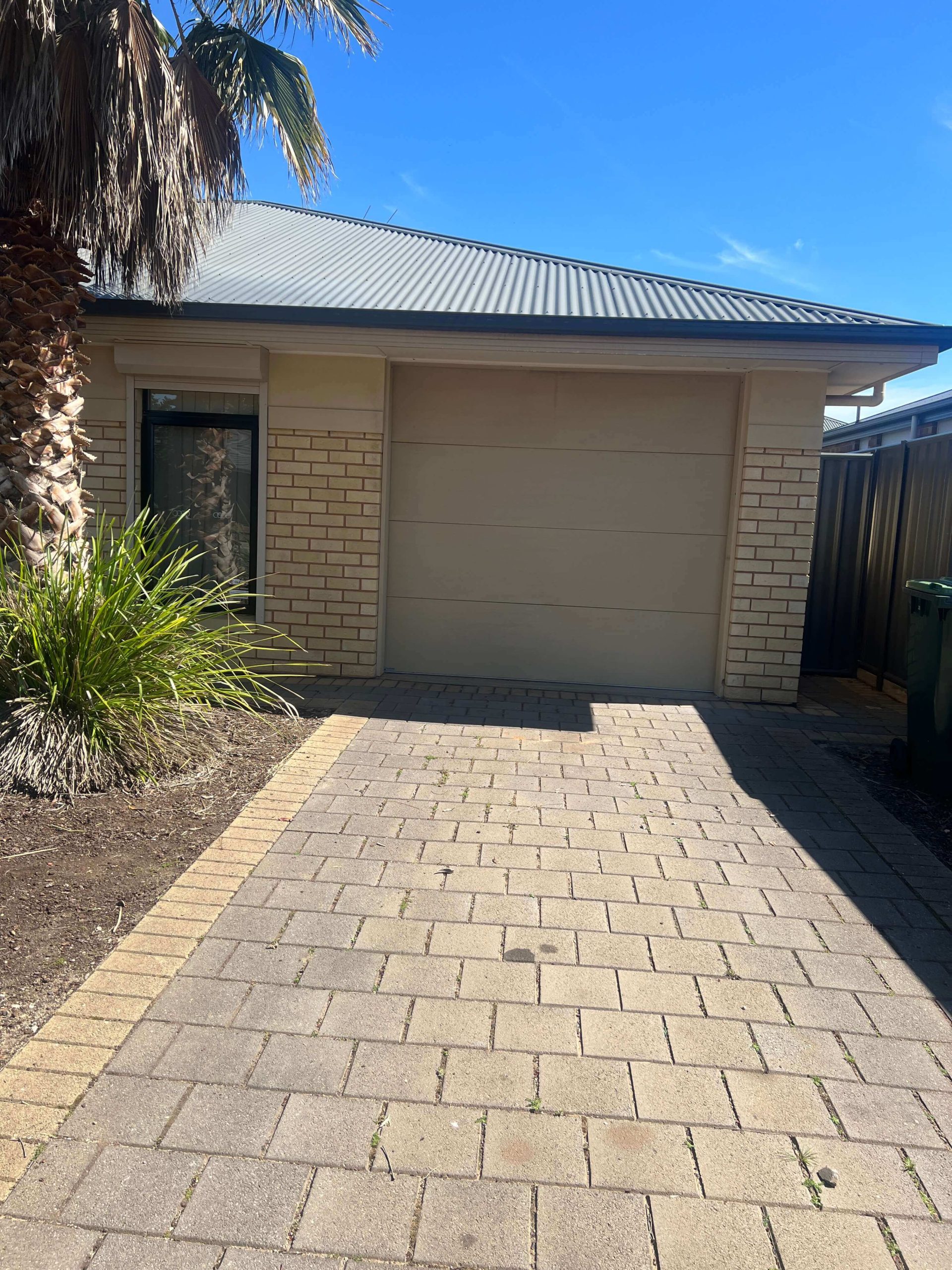 2 Garage scaled