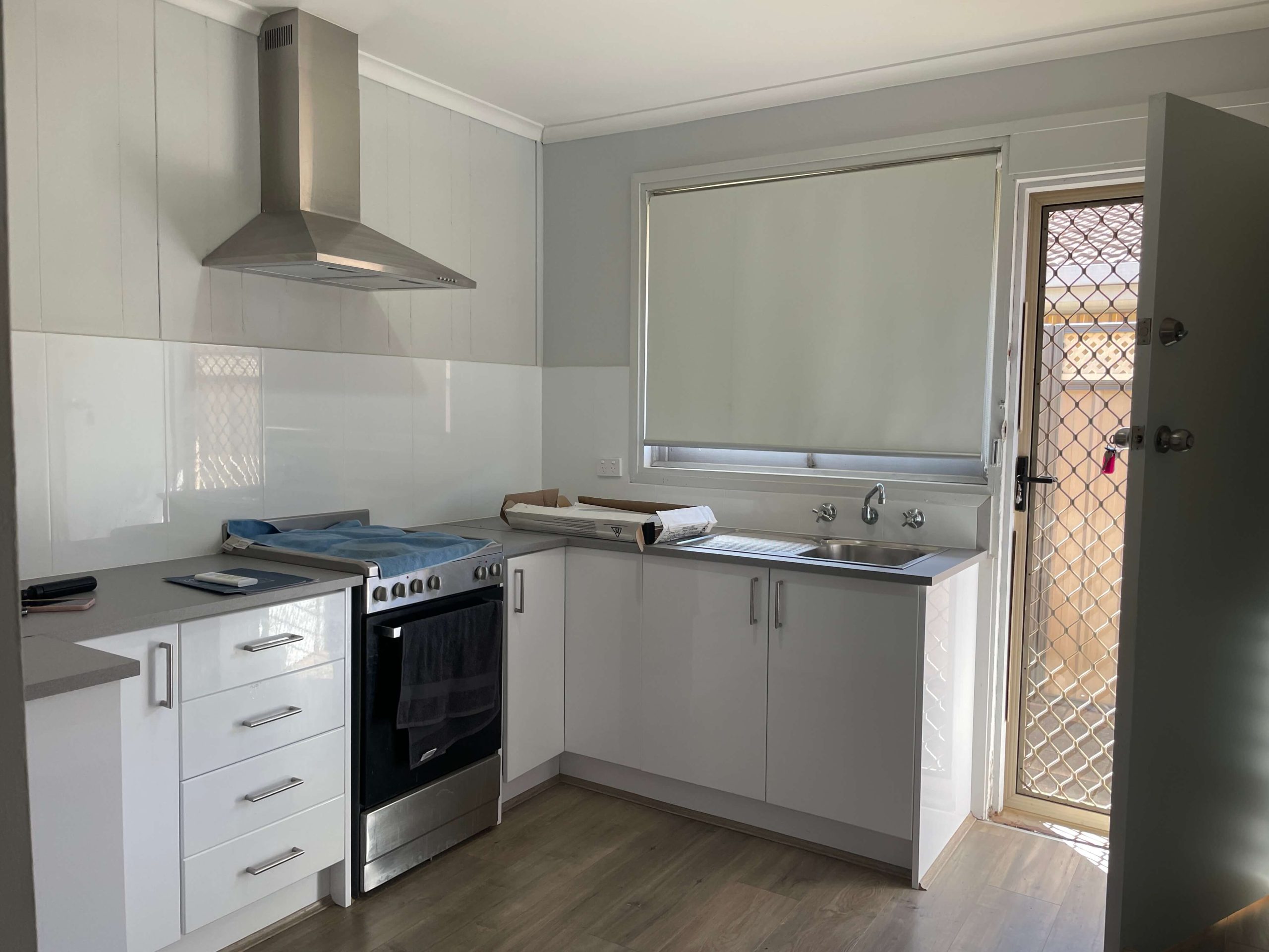 3 Kitchen 1 scaled