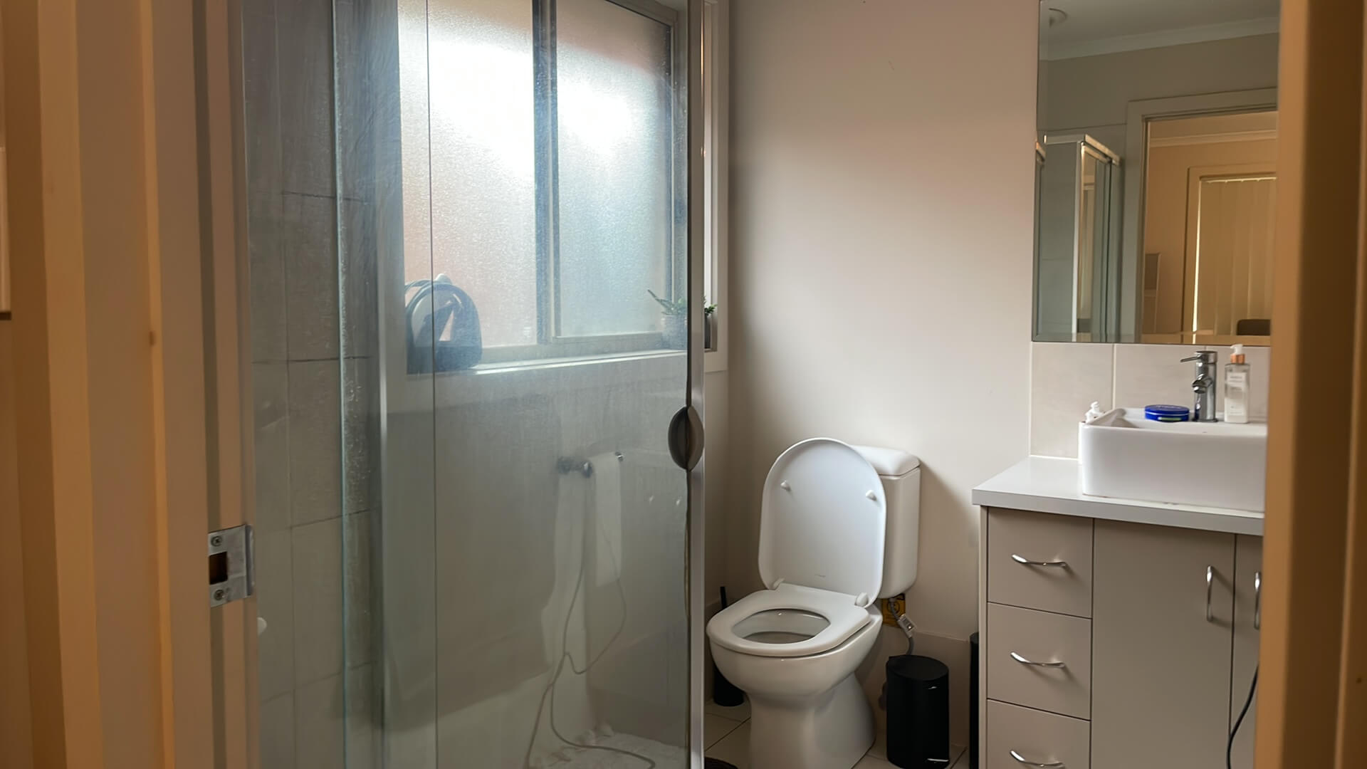 4 Ensuite