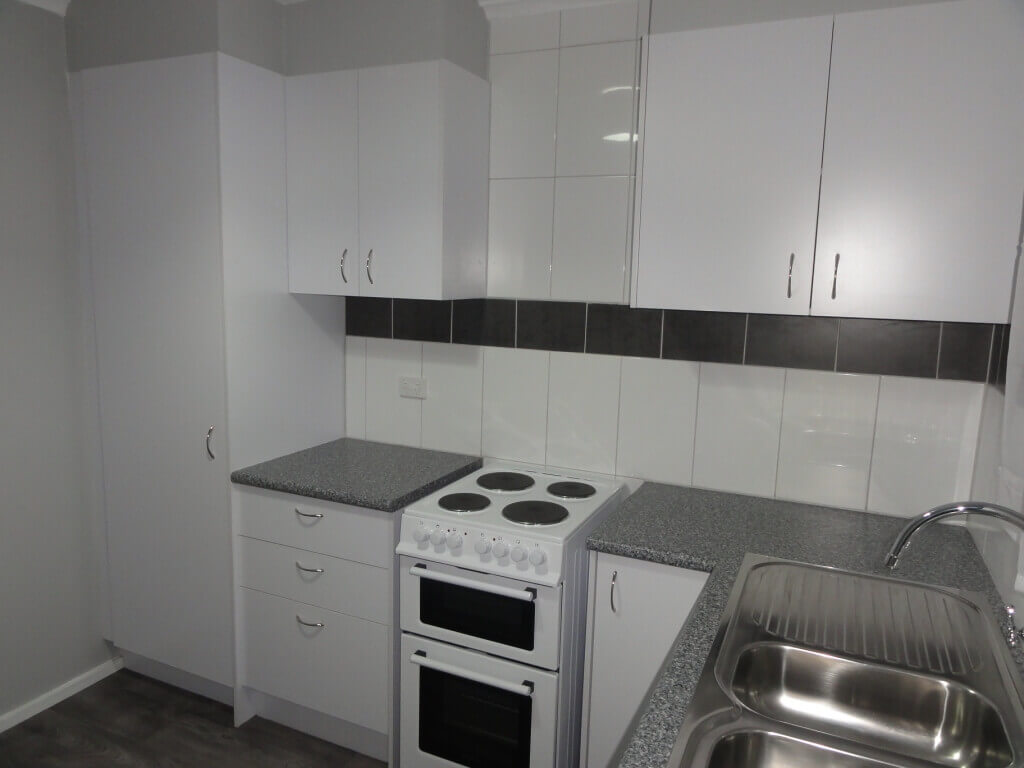 7 Kitchen