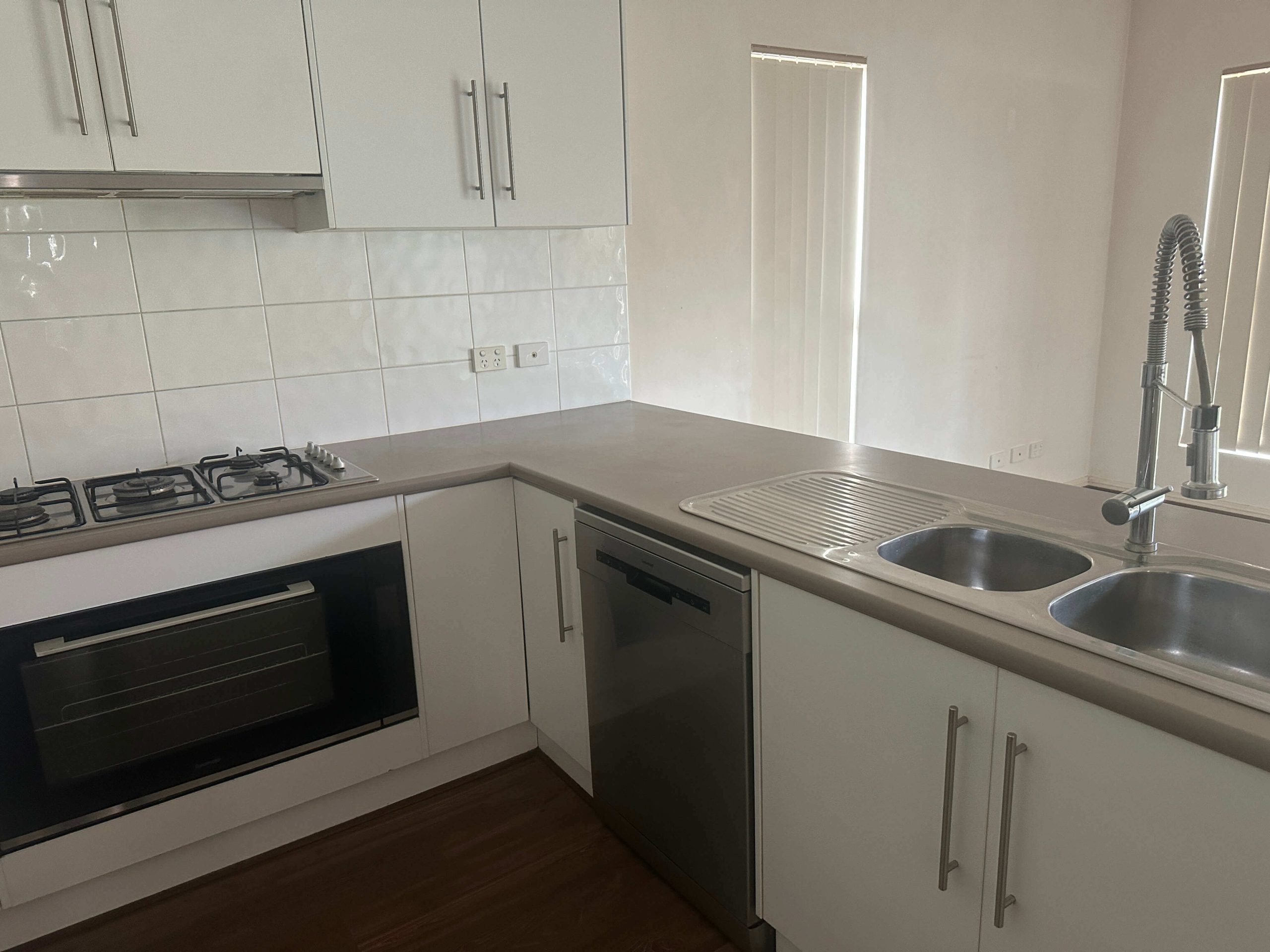 5 Kitchen scaled